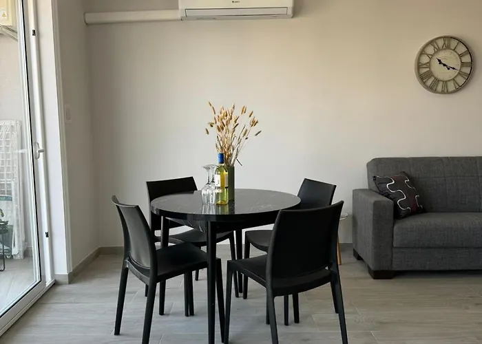 Luxury & Modern Two Bedroom * Marsaskala