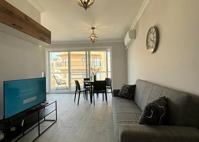 Appartamento Luxury & Modern Two Bedroom Marsaskala