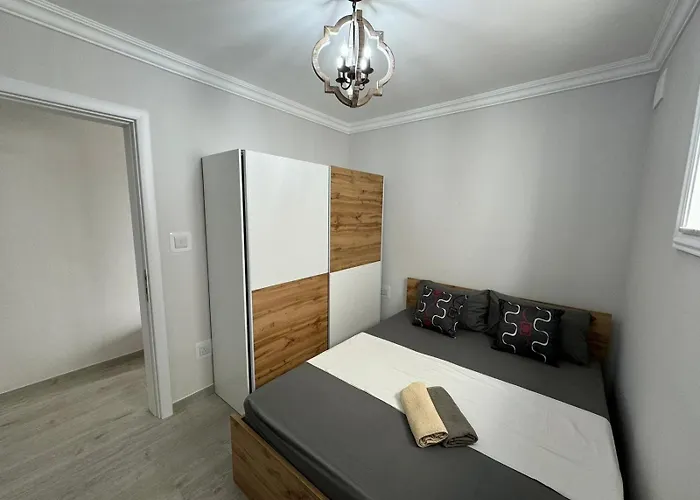 Luxury & Modern Two Bedroom